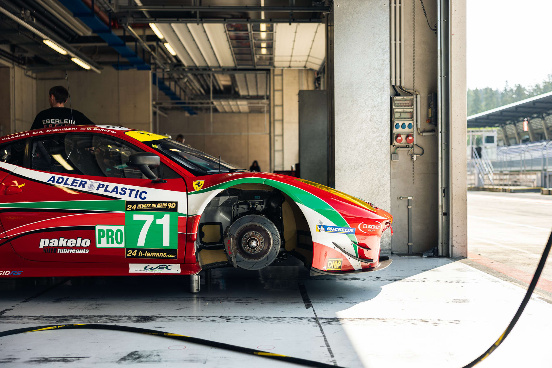 LET IT GO グランプリプロモ This is what it's like to drive a Works Ferrari 458 Italia GTE at